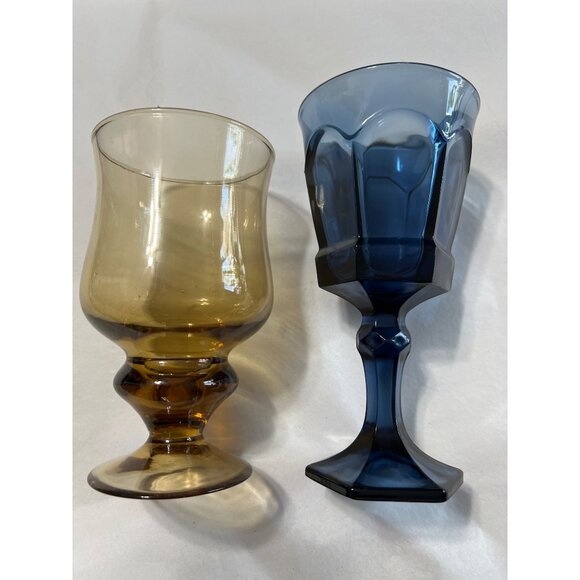 VINTAGE GOBLET SET - Picture 6 of 7